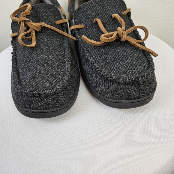 Fireside By Dearfoams Men's Grafton Genuine Shearling Moccasin Slipper 12 New - Picture 4 of 11